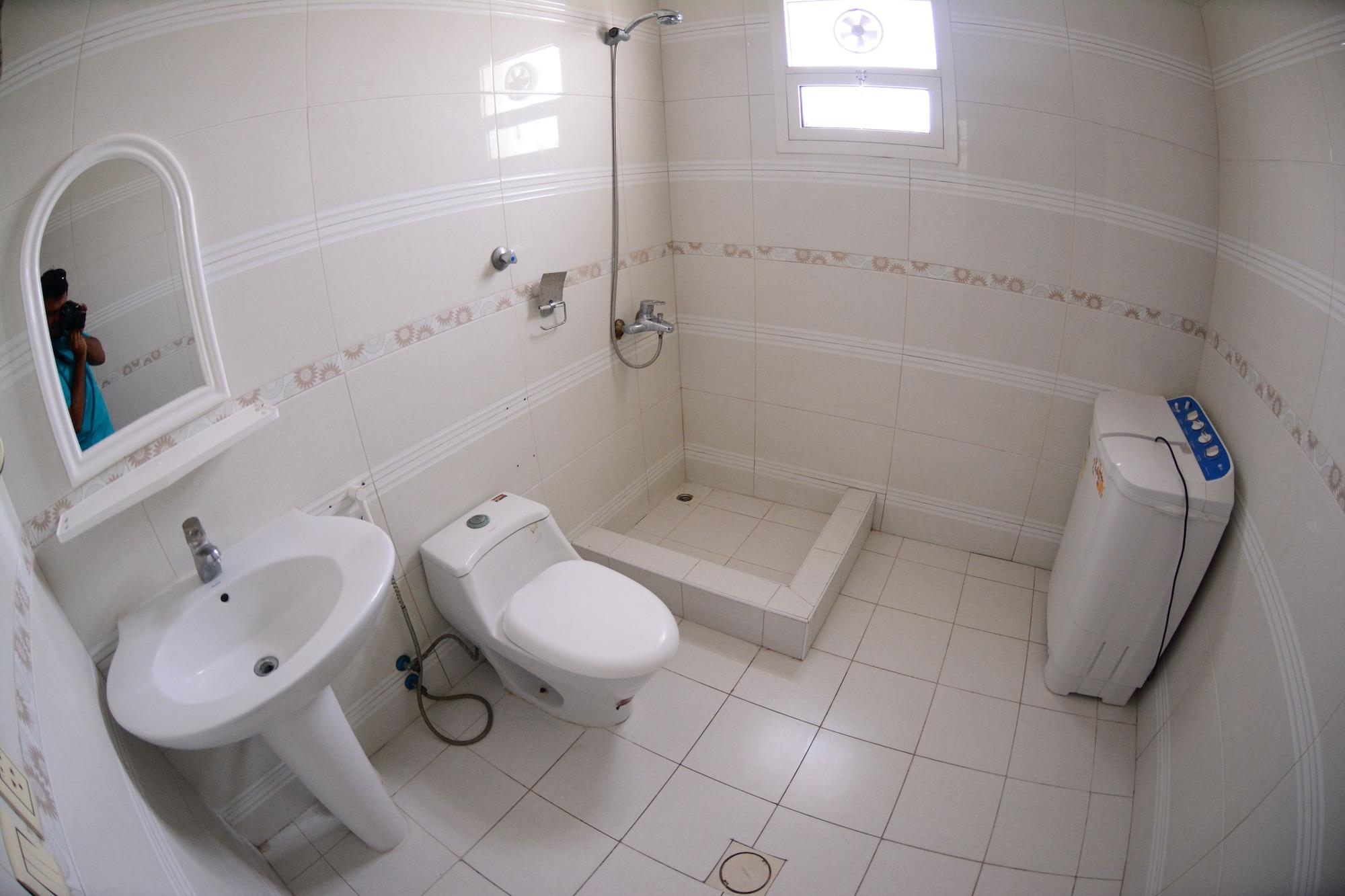Al Eairy Furnished Apartments Dammam 4 Exterior photo