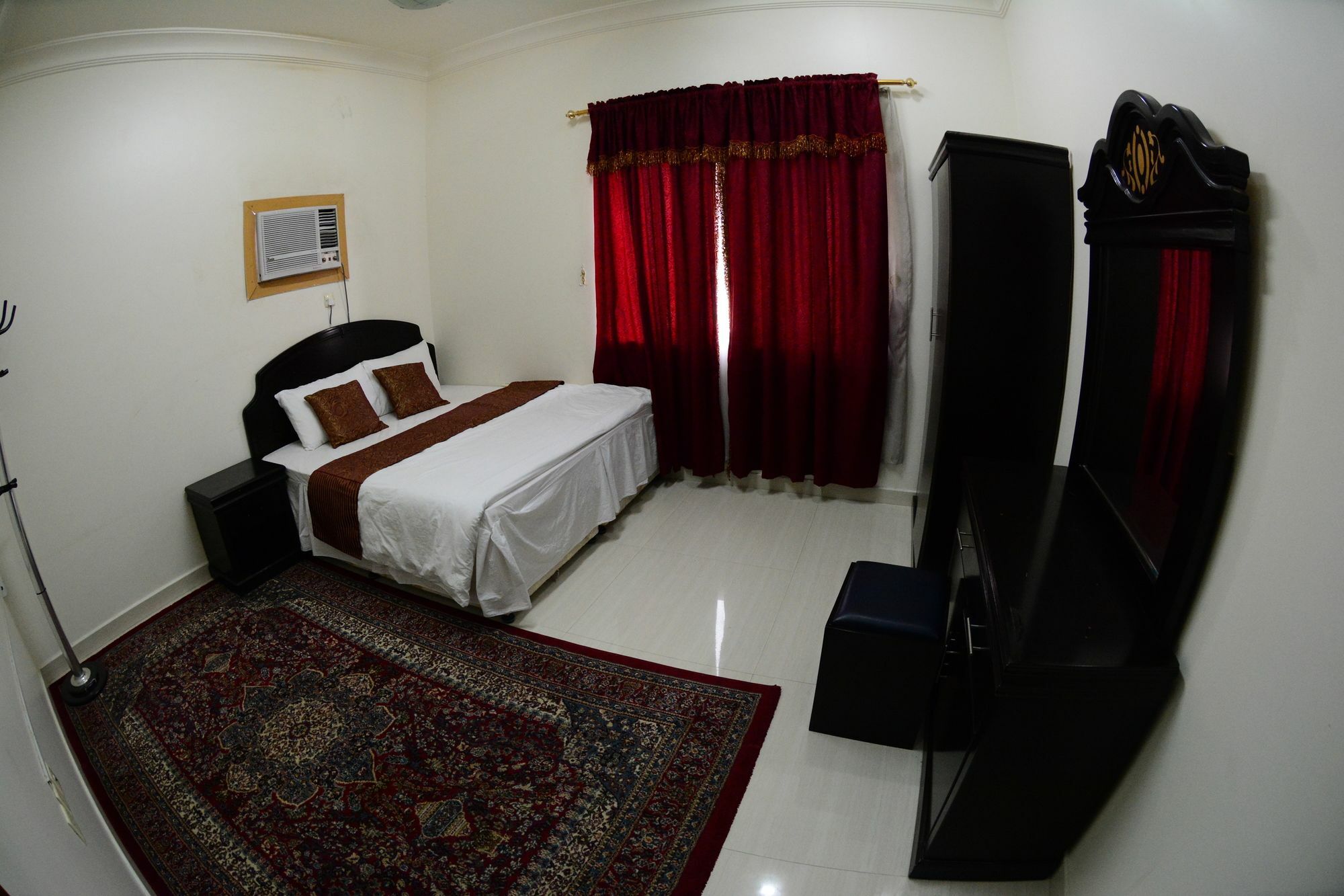 Al Eairy Furnished Apartments Dammam 4 Exterior photo